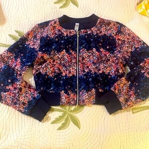 Light weight floral print jacket